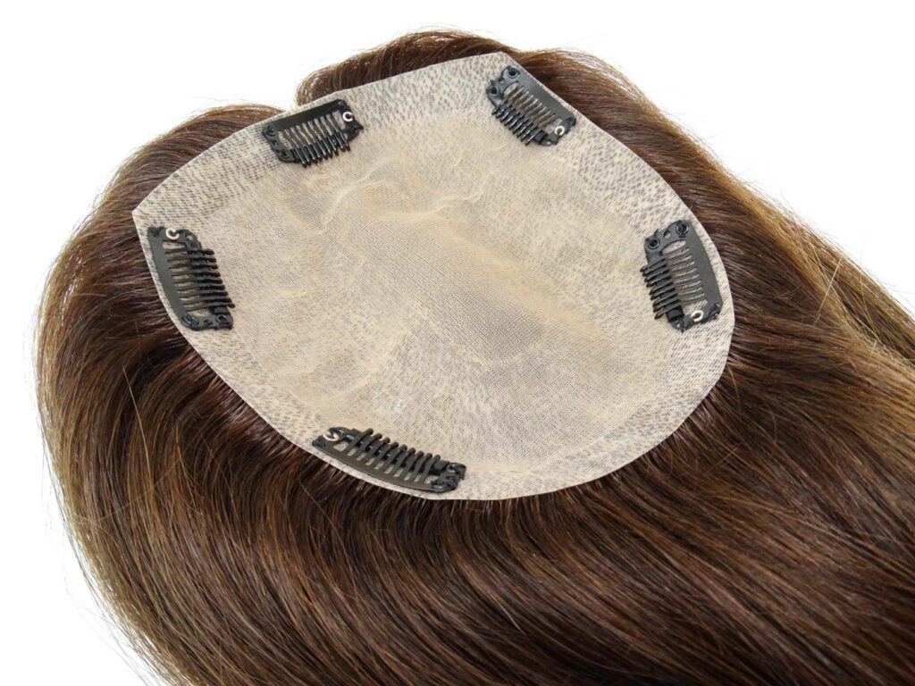 Topo de cabelo em Micropele com Base de tamanho grande (15x16cm)
