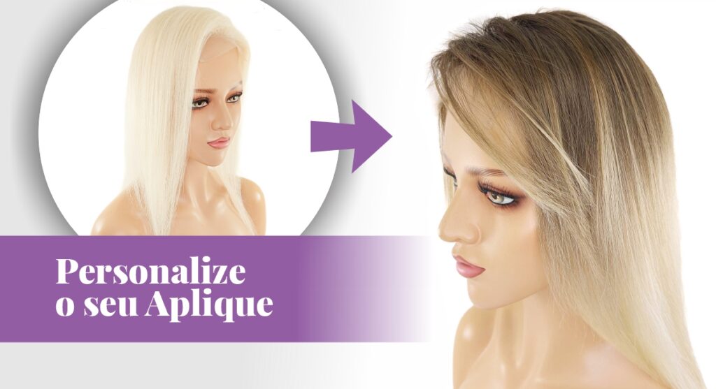 Gráfico de 'antes e depois' ilustrando a personalização de um topo de cabeça. À esquerda, uma cabeça de manequim exibe um cabelo liso e comprido, de cor loiro platinado uniforme. Uma seta roxa grande aponta para a direita, onde a mesma cabeça de manequim (ou similar) agora tem um cabelo liso com um degradê ombré, partindo de raízes mais escuras para um loiro claro nas pontas. Na parte inferior, um banner roxo com o texto 'Personalize o seu Aplique'.